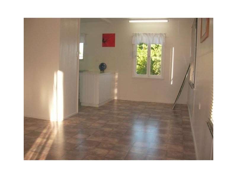 4 Florence, East Innisfail QLD 4860