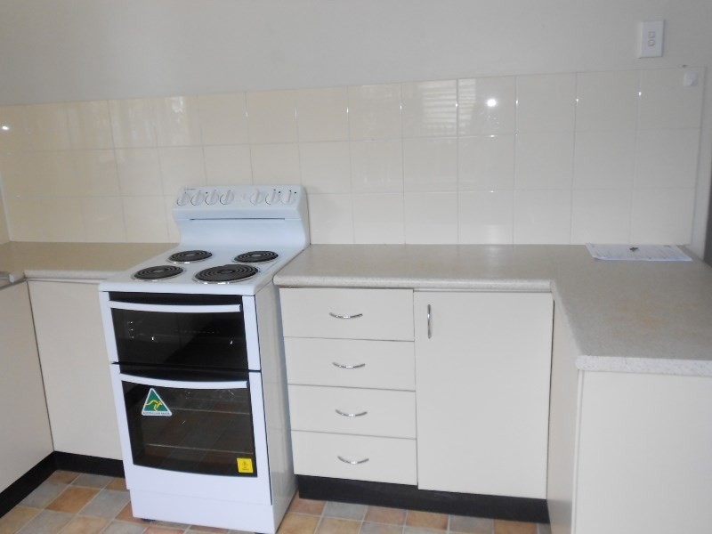 28 RILEY, South Innisfail QLD 4860