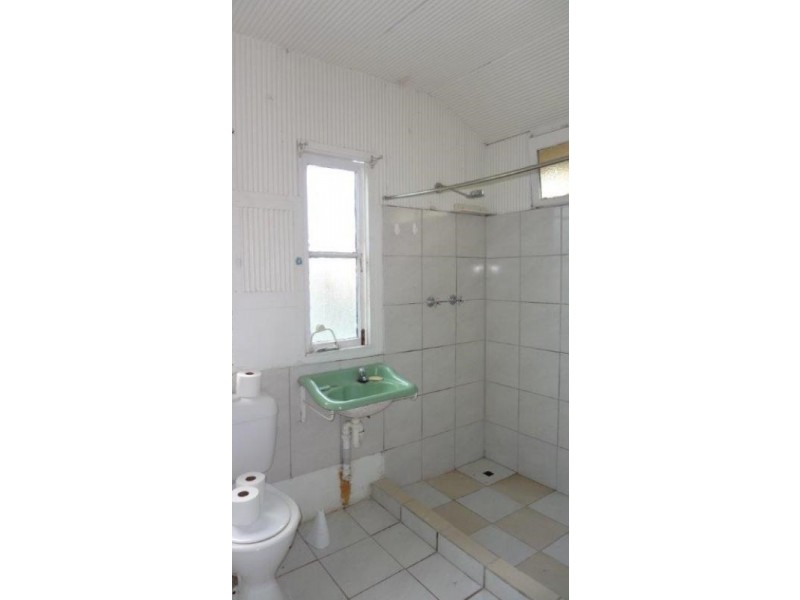 47 Pine, Goondi Bend QLD 4860