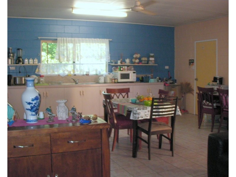 10B Walnut Street, Goondi Hill QLD 4860