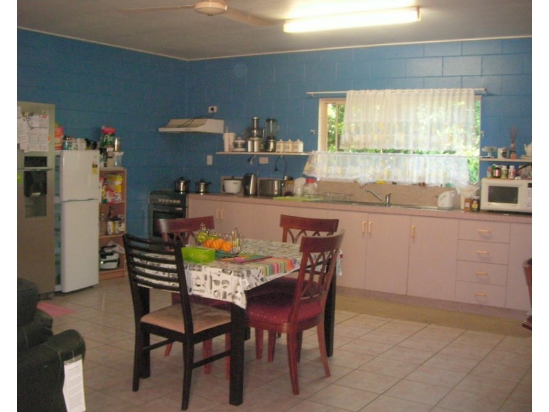 10B Walnut Street, Goondi Hill QLD 4860