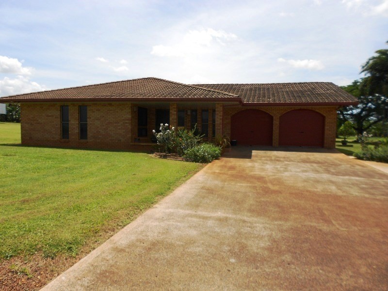 28 Henderson Drive, Currajah QLD 4871