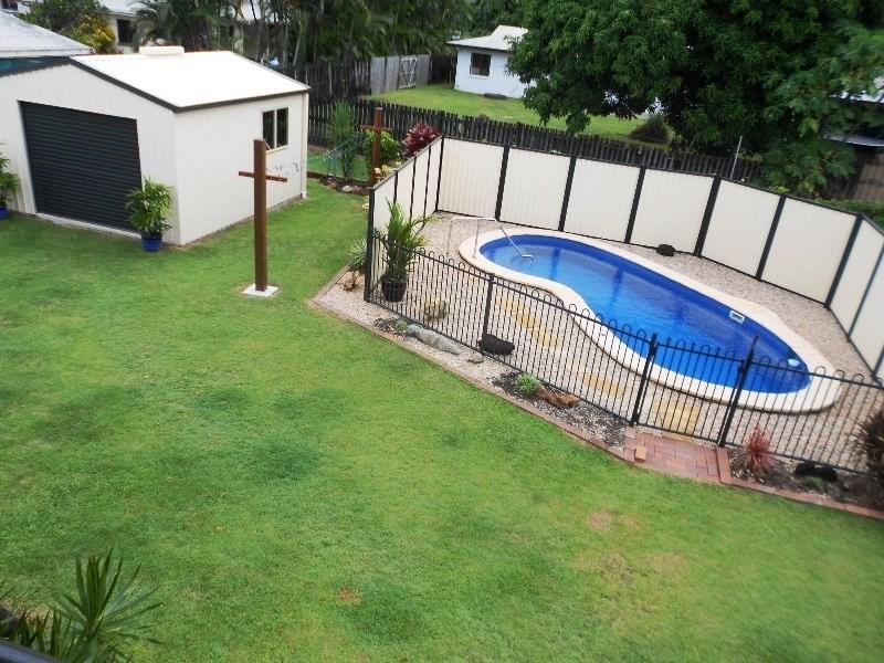 15 FELDT, Flying Fish Point QLD 4860