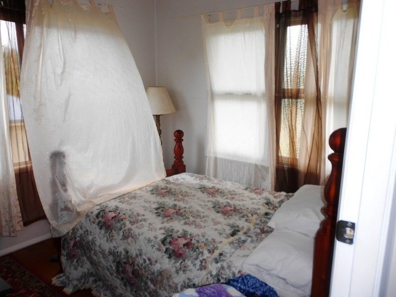 15 FELDT, Flying Fish Point QLD 4860