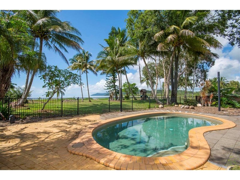 42 Bay Road, Coconuts QLD 4860