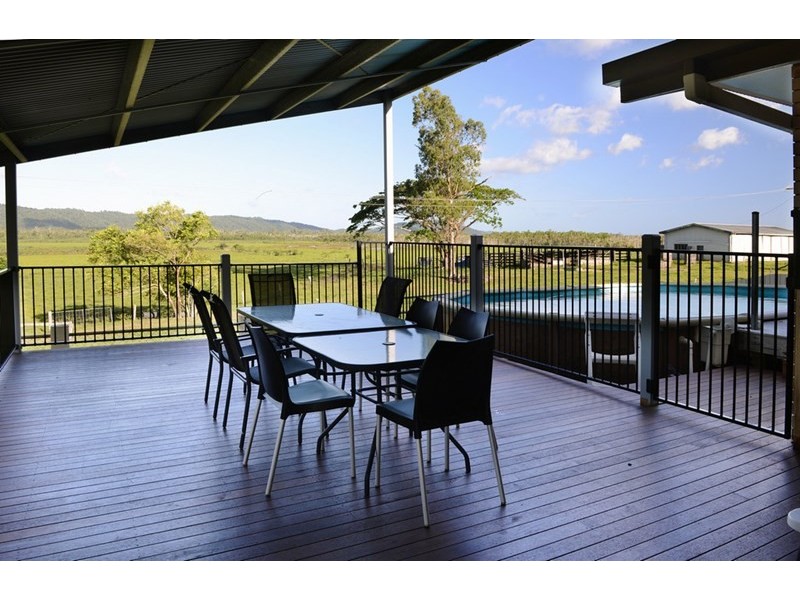 24 Punchard Street, East Innisfail QLD 4860