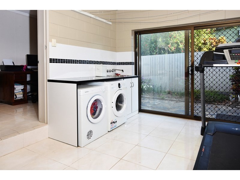 24 Punchard Street, East Innisfail QLD 4860