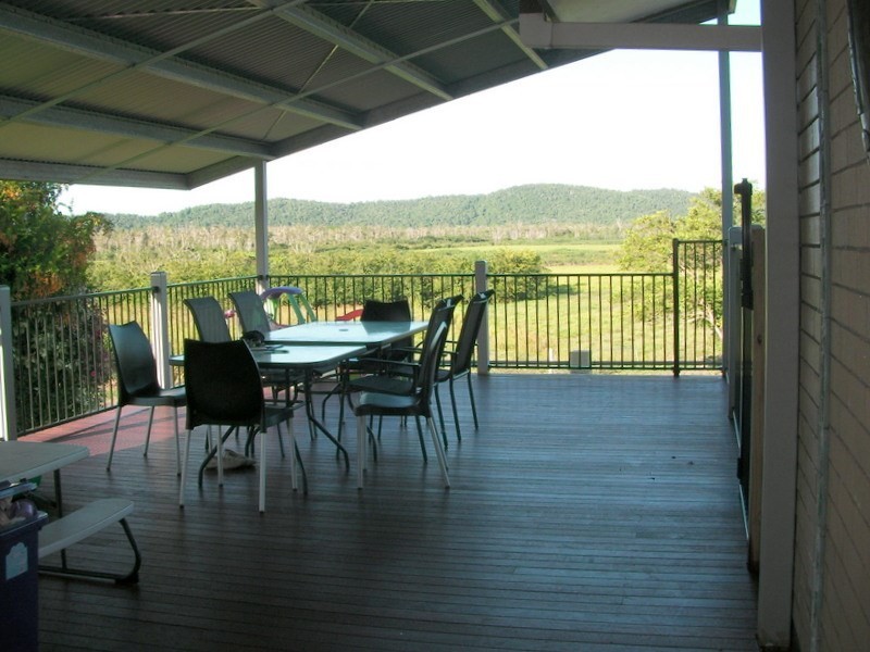 24 Punchard Street, East Innisfail QLD 4860