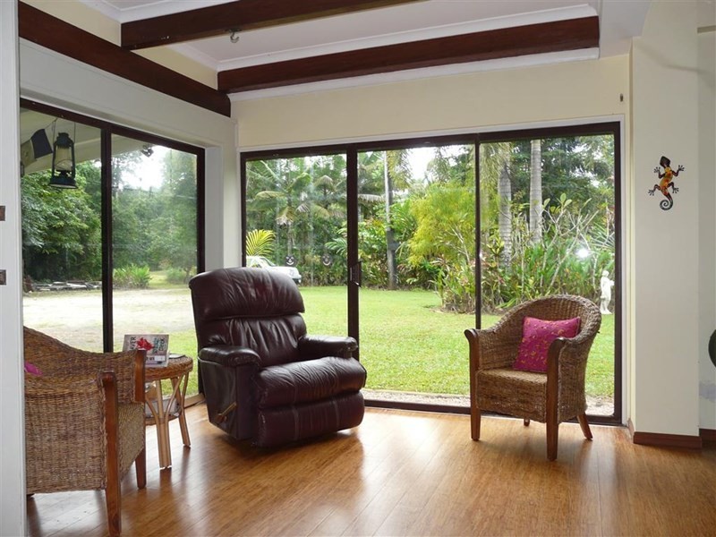 550 Cooroo Lands Road, Cooroo Lands QLD 4860