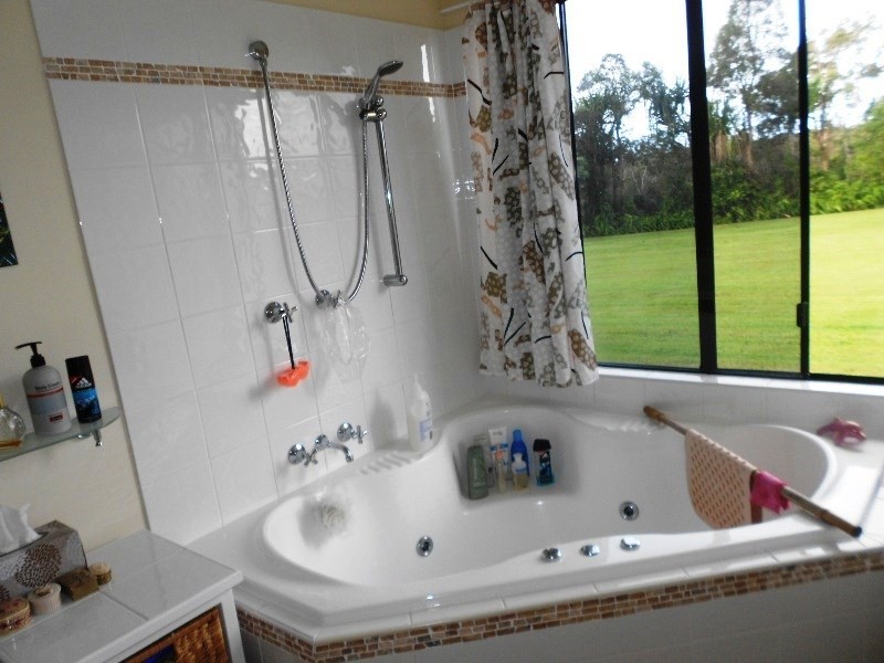 13 Daniel, Etty Bay QLD 4858