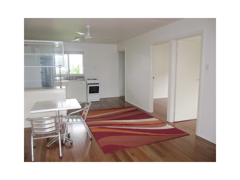 2/18 Benwell, East Innisfail QLD 4860