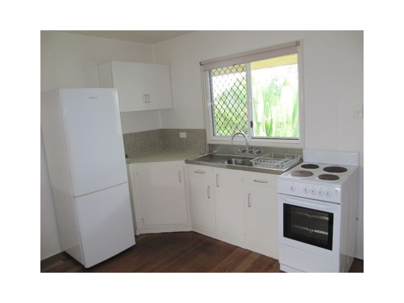 2/18 Benwell, East Innisfail QLD 4860