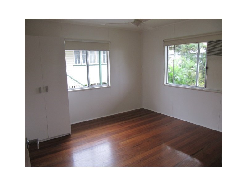 2/18 Benwell, East Innisfail QLD 4860