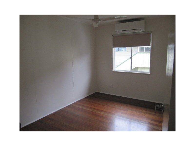 2/18 Benwell, East Innisfail QLD 4860