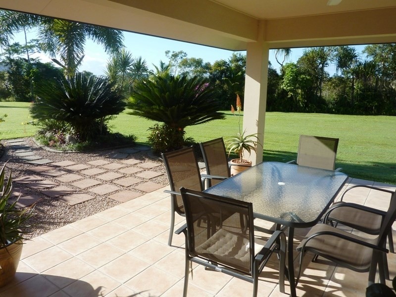 13 Daniel, Innisfail QLD 4860