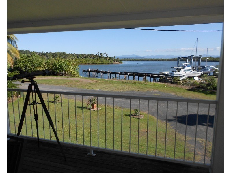 4 esplanade Coconuts, Coconuts QLD 4860