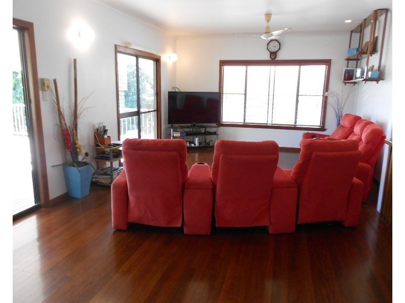 4 esplanade Coconuts, Coconuts QLD 4860