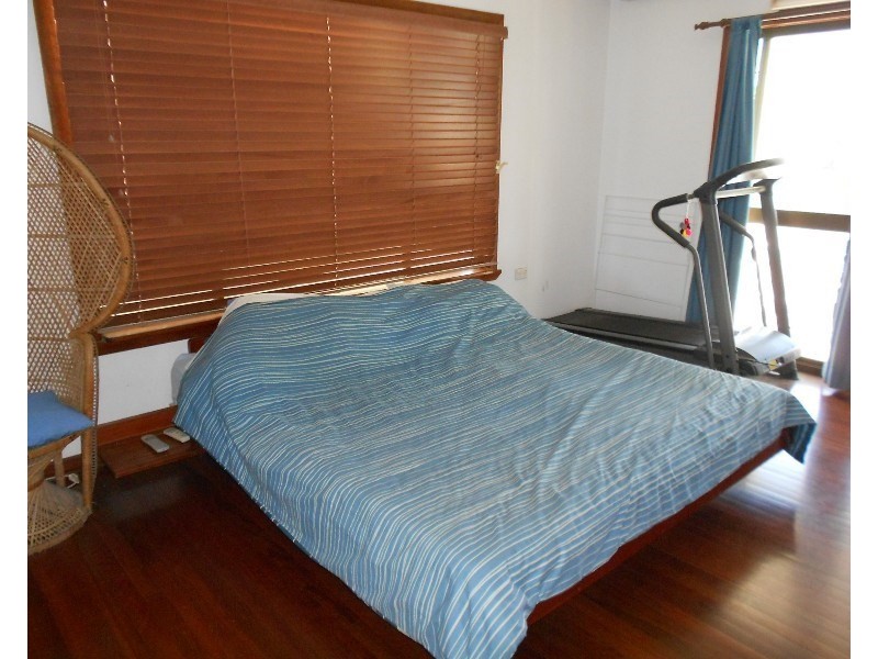 4 esplanade Coconuts, Coconuts QLD 4860