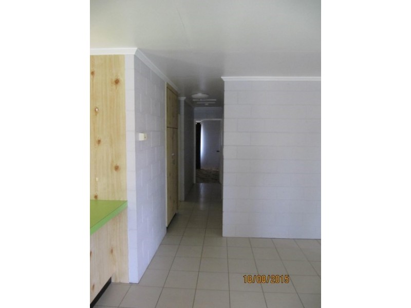 7 Goroka Close, Wangan QLD 4871