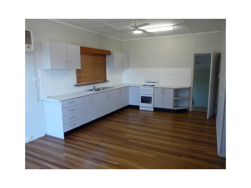 2 Inarlinga Road, Cowley Beach QLD 4871