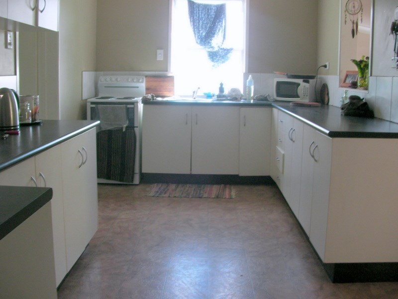 10 Henderson Street, South Johnstone QLD 4859