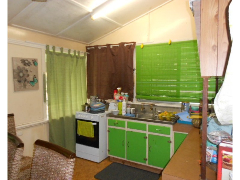 71 Glady, Innisfail QLD 4860
