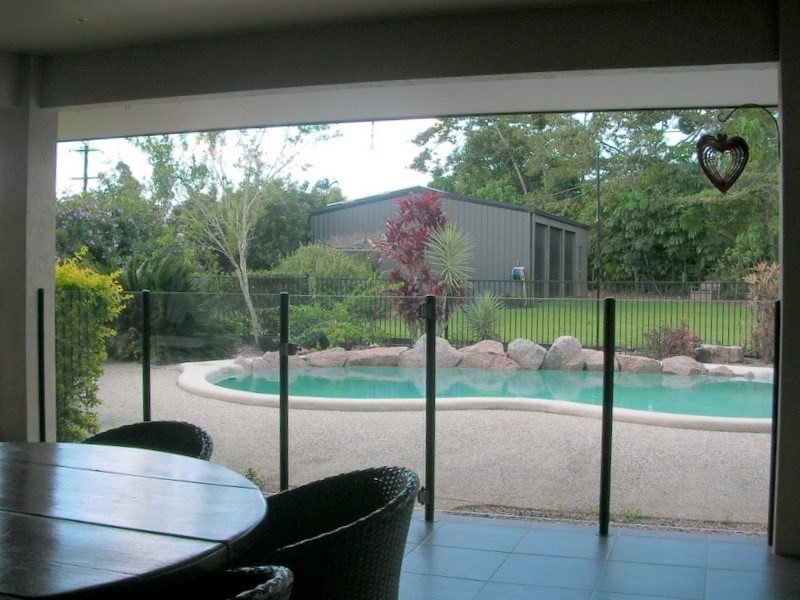 1 De Roma Close, Mena Creek QLD 4871