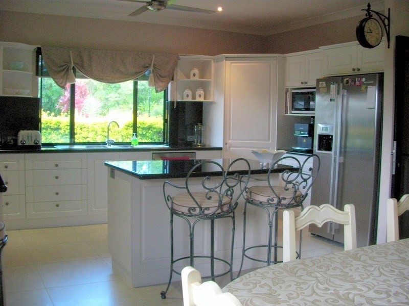 1 De Roma Close, Mena Creek QLD 4871