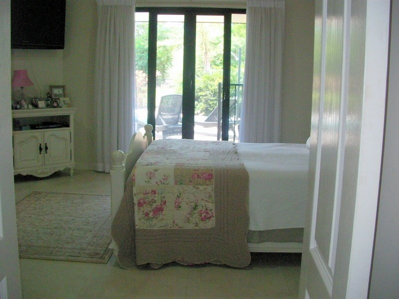 1 De Roma Close, Mena Creek QLD 4871