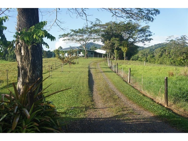 83 Knust Road, Woopen Creek QLD 4871