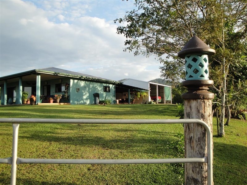 83 Knust Road, Woopen Creek QLD 4871