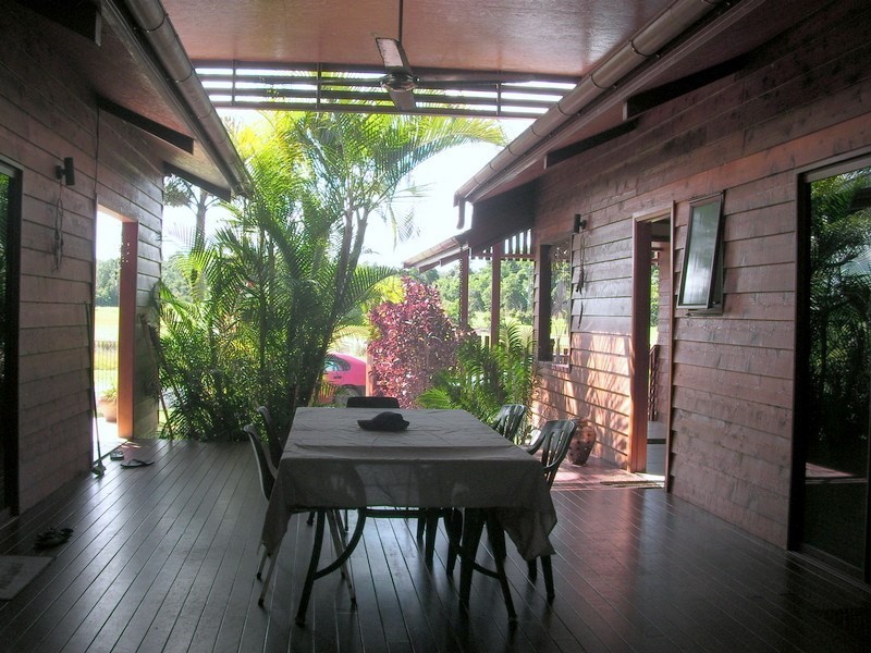 1 Rebecca Jane Parade, Kurrimine Beach QLD 4871