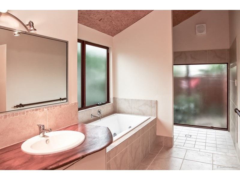 1 Rebecca Jane Parade, Kurrimine Beach QLD 4871