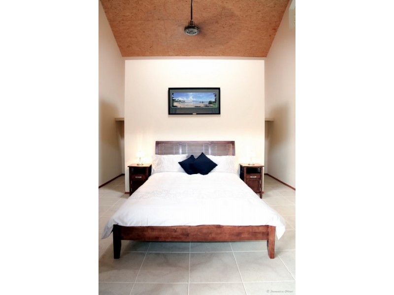 1 Rebecca Jane Parade, Kurrimine Beach QLD 4871