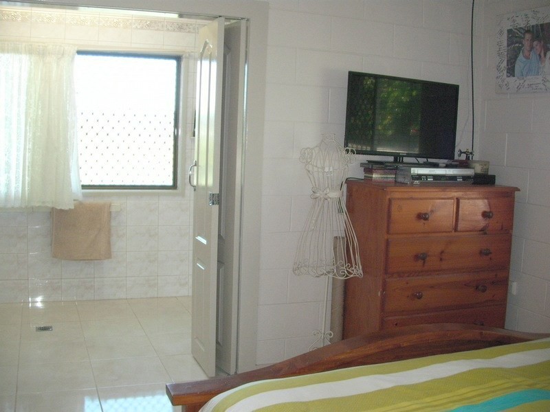 24 Punchard Street, East Innisfail QLD 4860