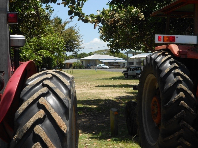 5 Robert Johnstone Parade, Kurrimine Beach QLD 4871
