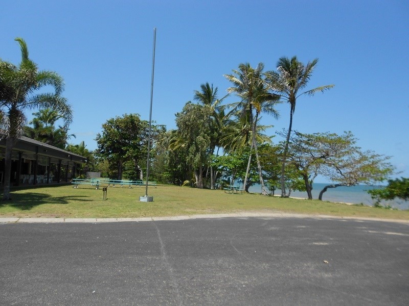 5 Robert Johnstone Parade, Kurrimine Beach QLD 4871