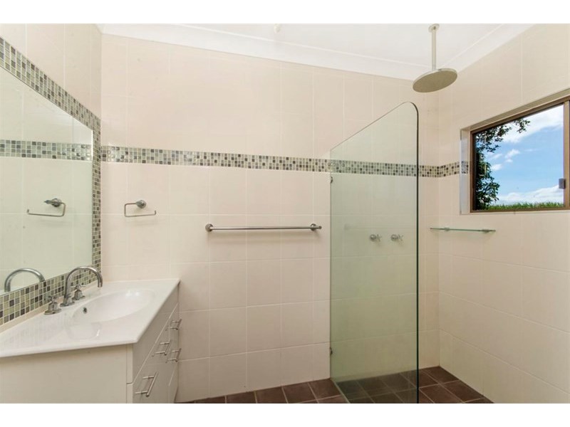 24 Lidgard Road, Bamboo Creek QLD 4860