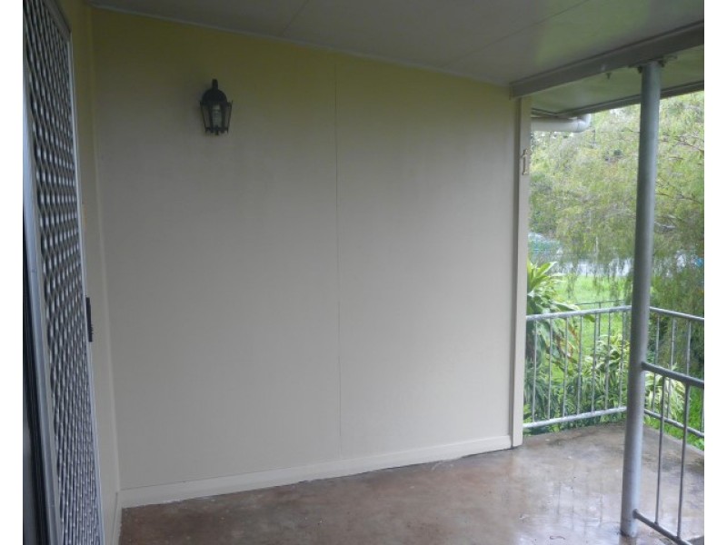 1 Blackwood Street, Goondi Bend QLD 4860