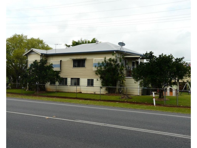 1 Blackwood Street, Goondi Bend QLD 4860