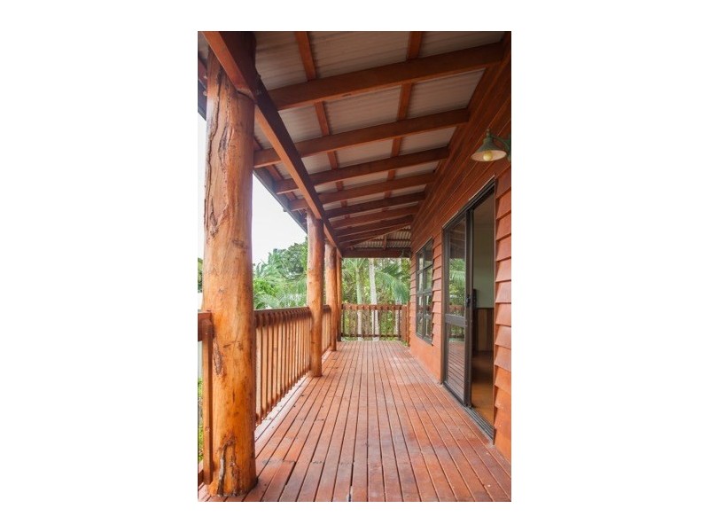 17 Rebecca Jane Parade, Kurrimine Beach QLD 4871