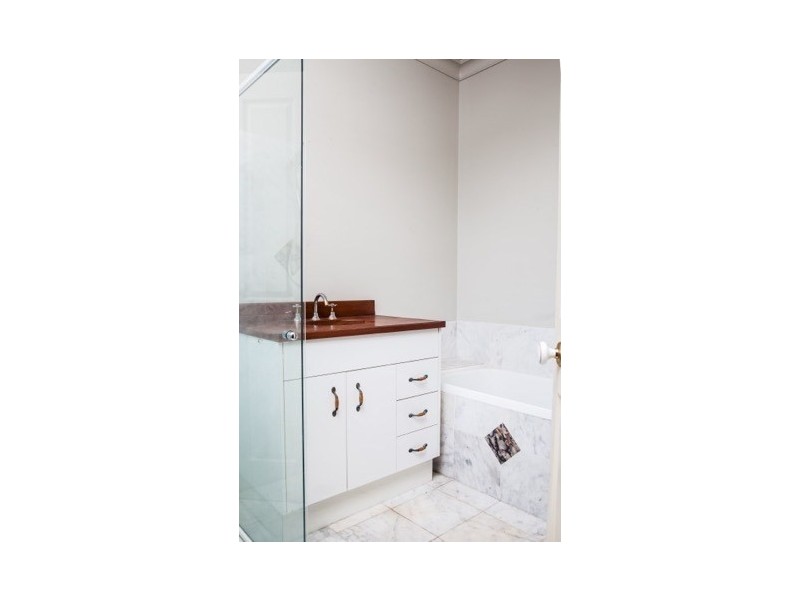 17 Rebecca Jane Parade, Kurrimine Beach QLD 4871