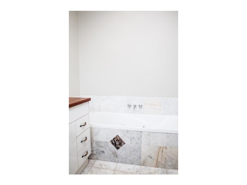 17 Rebecca Jane Parade, Kurrimine Beach QLD 4871