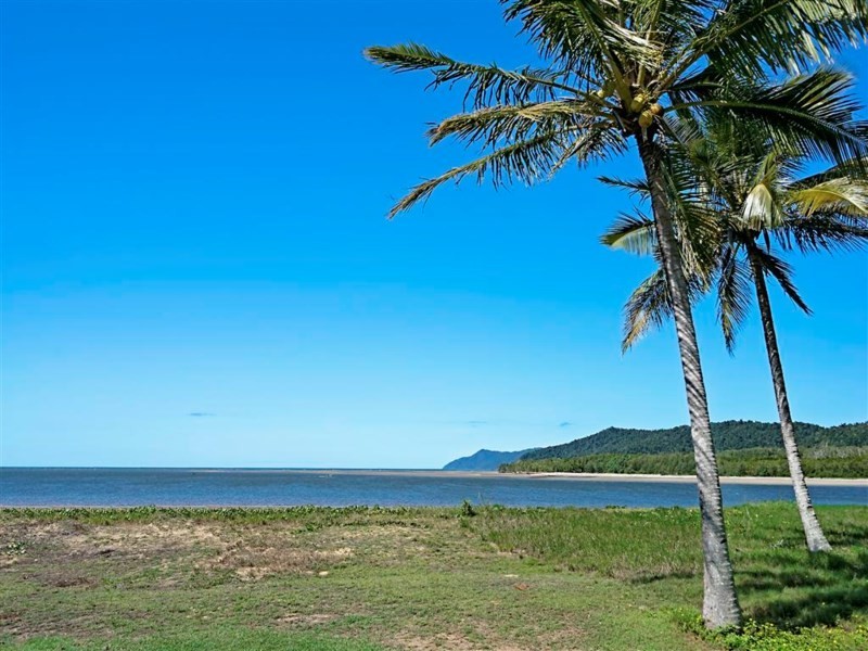 21 Palm Avenue, Coconuts QLD 4860