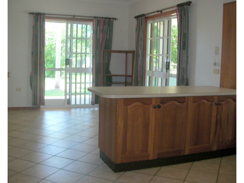 150 Etty Bay Road, Etty Bay QLD 4858