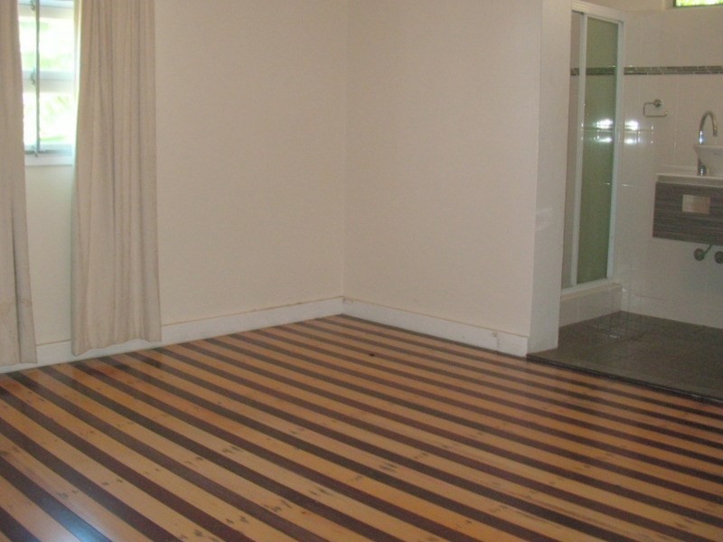 22 Riley Street, South Innisfail QLD 4860