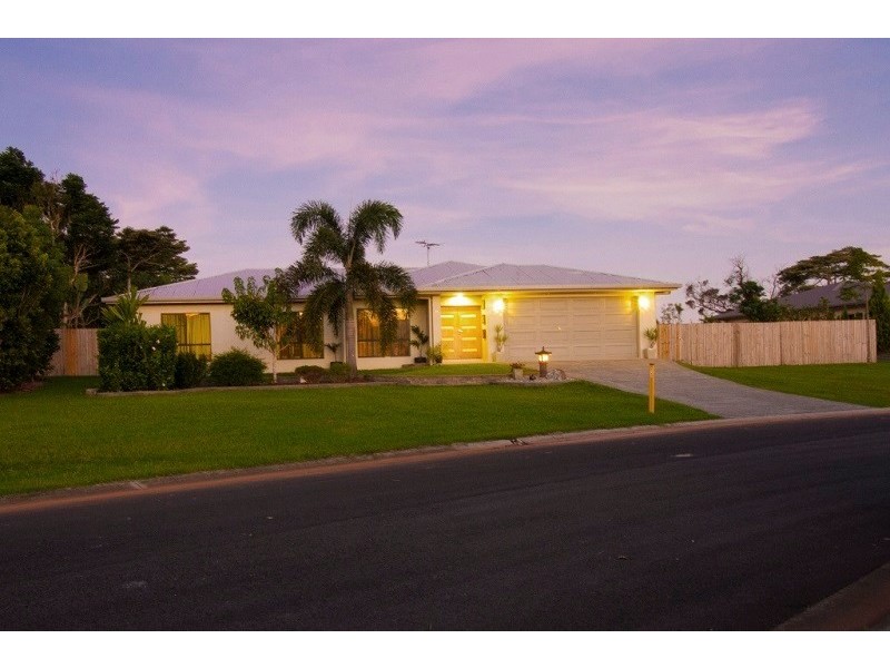 13 De Roma Close, Mena Creek QLD 4871