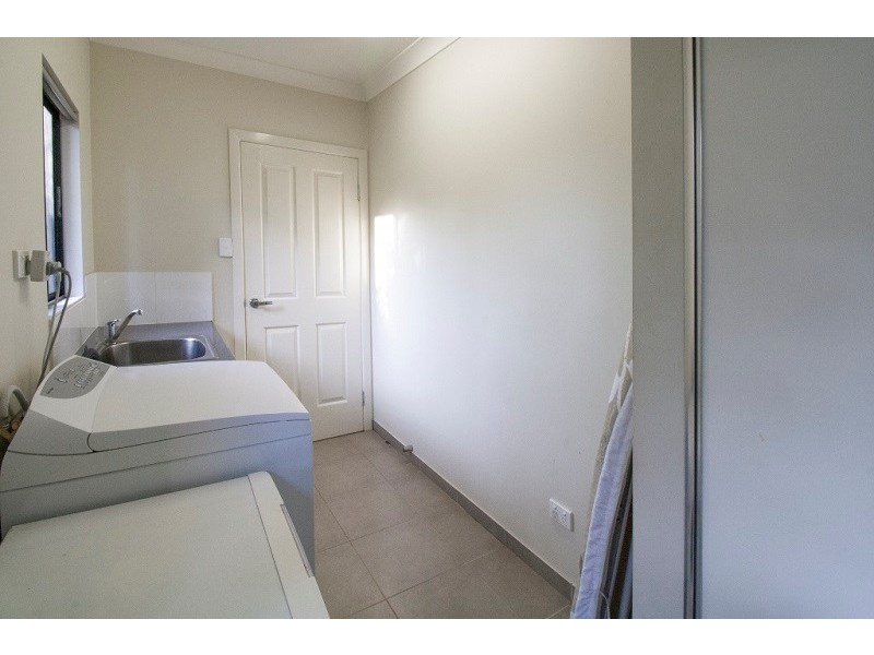 13 De Roma Close, Mena Creek QLD 4871