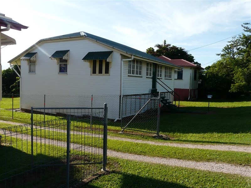 30 Velution Street, Goondi Hill QLD 4860