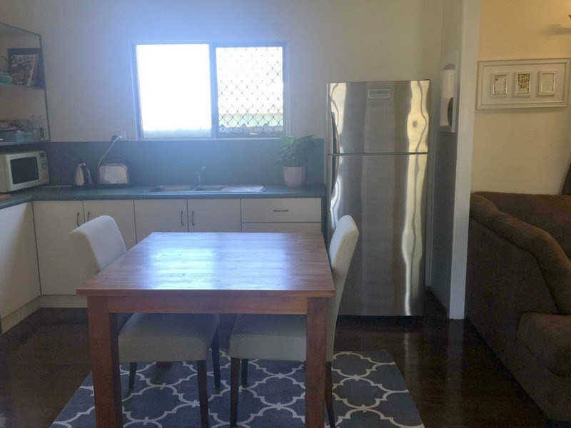 8 Judy Street, Flying Fish Point QLD 4860